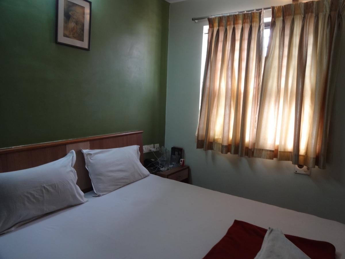 Hotel S R M Central Park Chennai Exterior foto