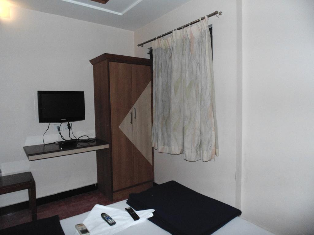 Hotel S R M Central Park Chennai Quarto foto
