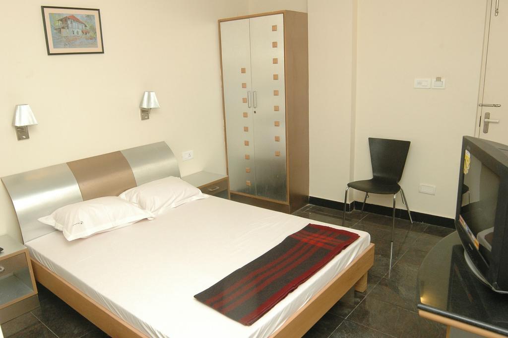 Hotel S R M Central Park Chennai Quarto foto